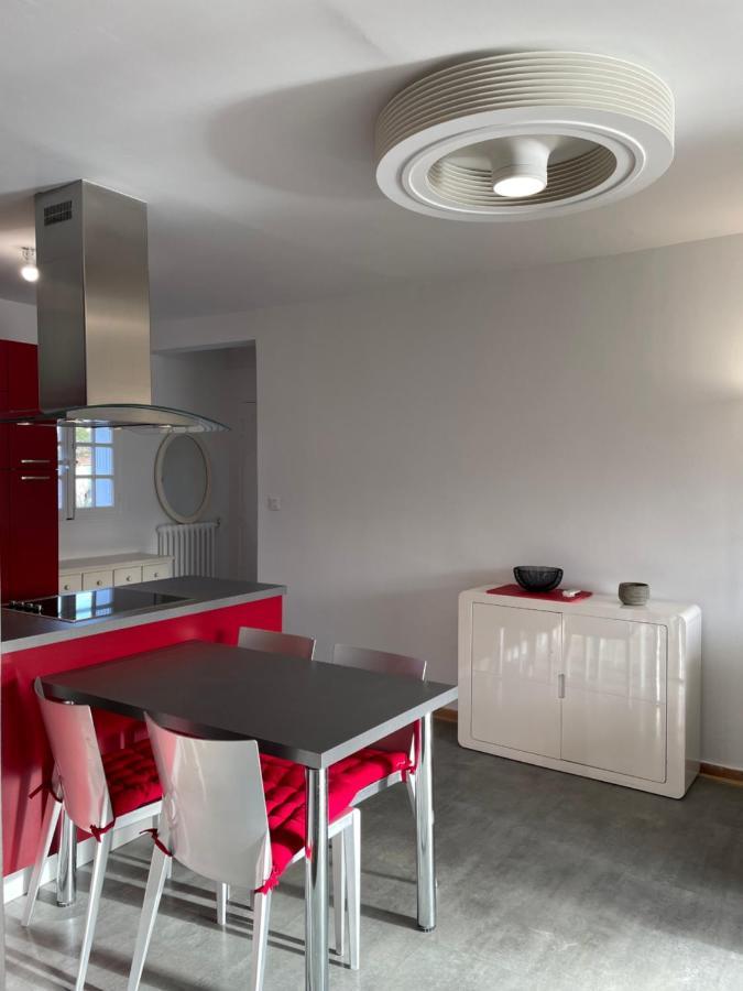 Appartement Centre Port-Grimaud Avec Vue Magnifique Sur La Giscle מראה חיצוני תמונה